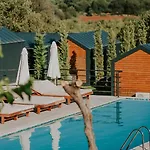 Kairos Hotel 4*